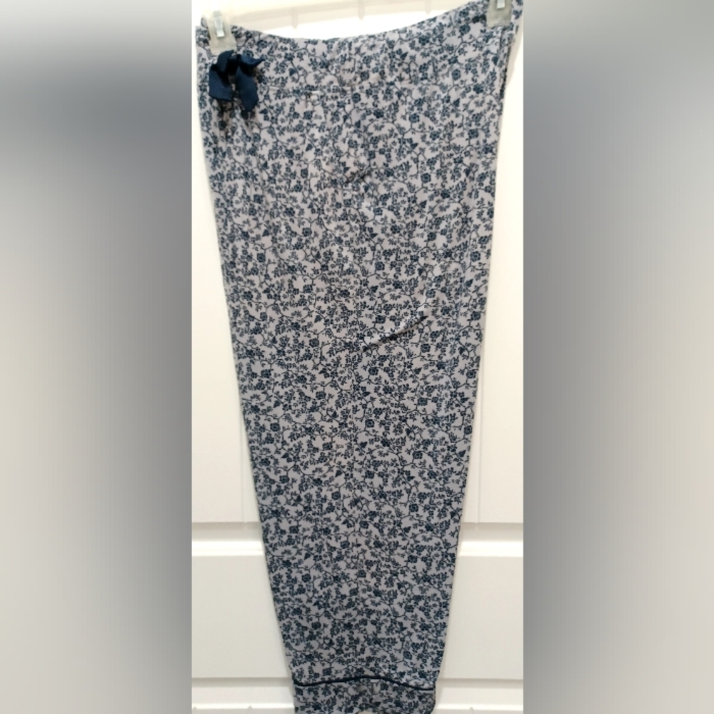 Soma Floral Gray/Navy Women's Pajama Set Sz Lg #0374 - Picture 8 of 8